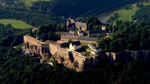 Die Festung Königstein über dem Elbtal