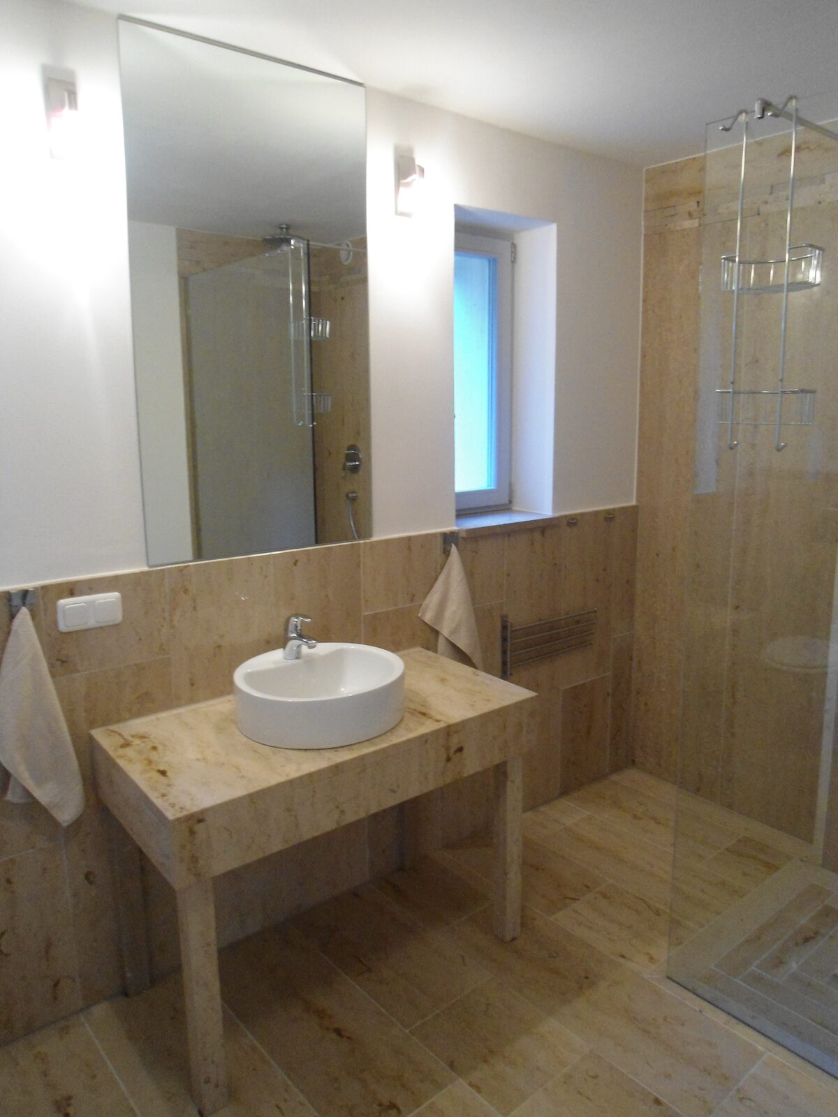 Wohnzimmer der Wohnung 3 im Erdgeschoss