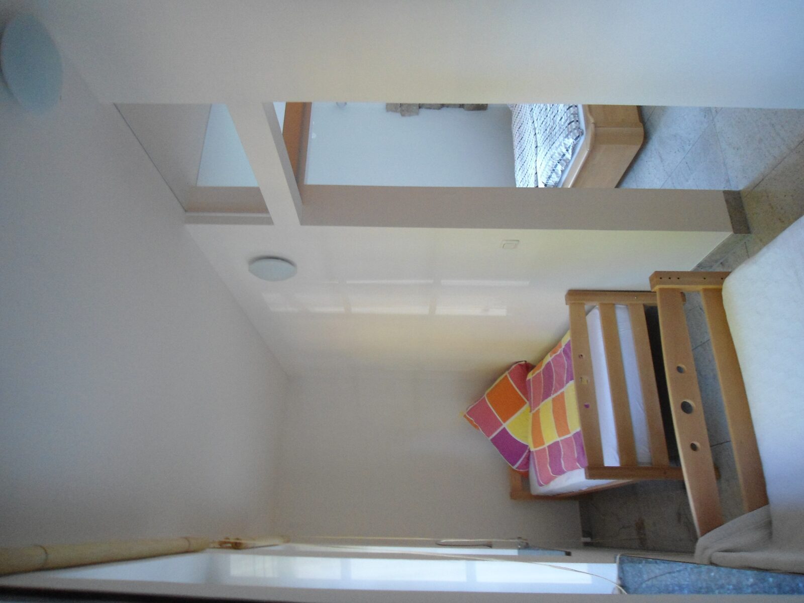 Zweites Schlafzimmer mit Einzelbetten